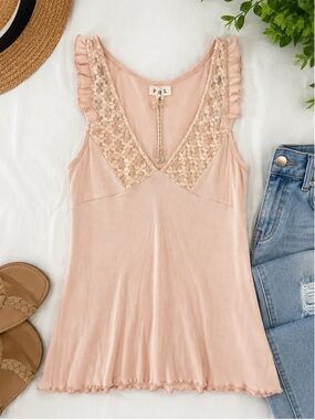 POL Blush Pink Lace-Trim V-Neck Camisole Size S NWT